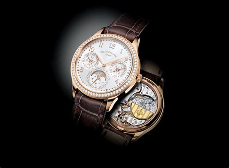 Unleash the Power of Summer Magic with These Breathtaking Watches